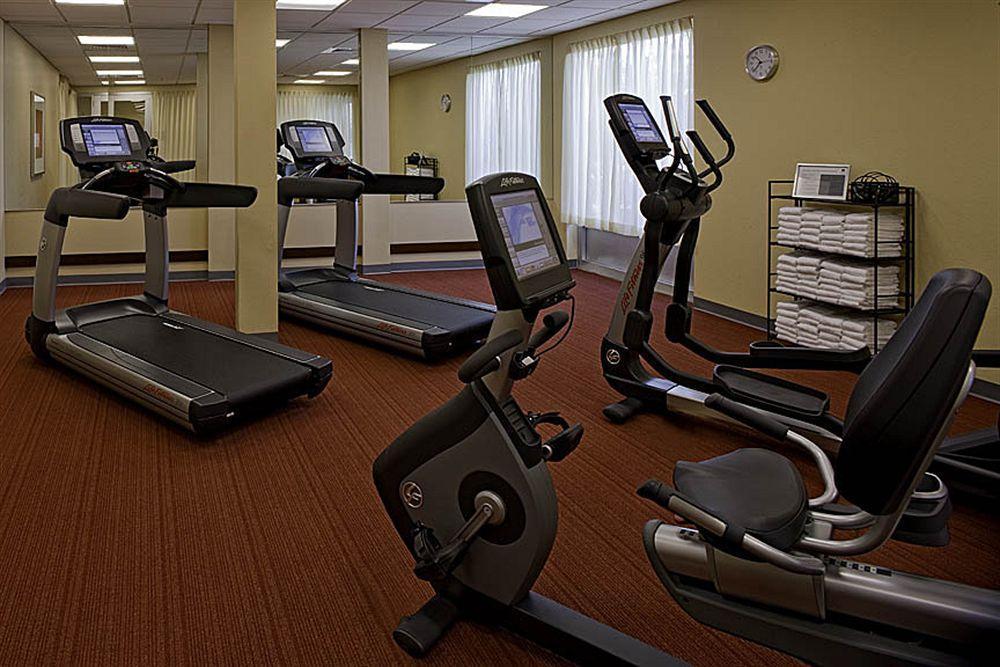 Hyatt Place Chicago - Lombard/Oak Brook Facilities photo